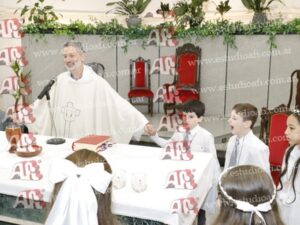 Photography #176586 from Comunión Cristo Rey 6-9-25