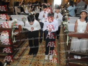 Photography #184981 from Comunión S.J.E. Colegio 18-10-25 TM