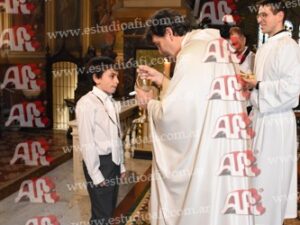 Photography #186424 from Comunión Jesús Sacramentado 1-11-25