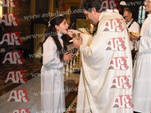 Photography #186450 from Comunión Jesús Sacramentado 1-11-25