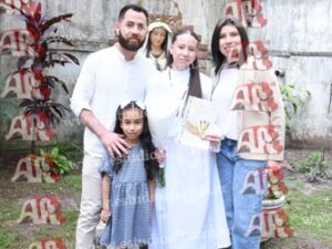 Photography #186616 from Comunión Jesús Sacramentado 1-11-25