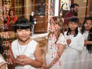 Photography #188289 from Comunión S.V.P. 8-11-25 en Medalla Milagrosa