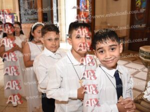 Photography #188291 from Comunión S.V.P. 8-11-25 en Medalla Milagrosa