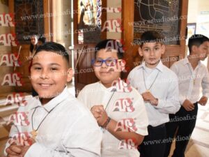 Photography #188297 from Comunión S.V.P. 8-11-25 en Medalla Milagrosa