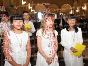 Photography #188323 from Comunión S.V.P. 8-11-25 en Medalla Milagrosa