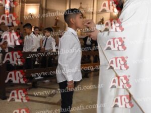 Photography #188433 from Comunión S.V.P. 8-11-25 en Medalla Milagrosa