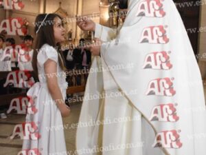 Photography #188443 from Comunión S.V.P. 8-11-25 en Medalla Milagrosa