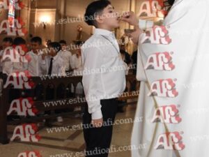 Photography #188457 from Comunión S.V.P. 8-11-25 en Medalla Milagrosa