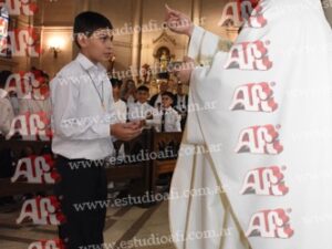 Photography #188459 from Comunión S.V.P. 8-11-25 en Medalla Milagrosa