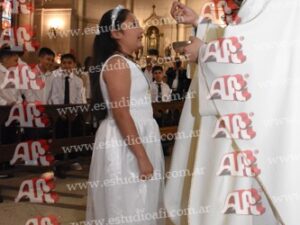 Photography #188479 from Comunión S.V.P. 8-11-25 en Medalla Milagrosa