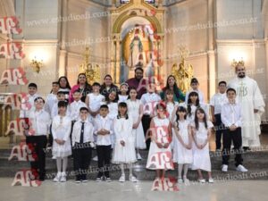 Photography #188533 from Comunión S.V.P. 8-11-25 en Medalla Milagrosa