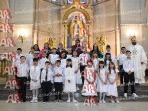 Photography #188535 from Comunión S.V.P. 8-11-25 en Medalla Milagrosa