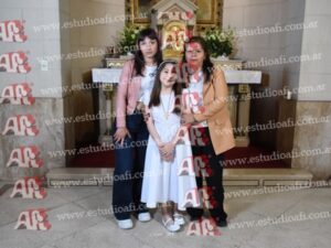 Photography #188588 from Comunión S.V.P. 8-11-25 en Medalla Milagrosa