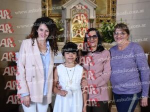 Photography #188607 from Comunión S.V.P. 8-11-25 en Medalla Milagrosa