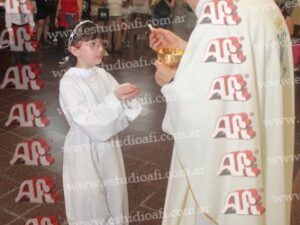 Photography #195313 from Comunión Divina Providencia 5-12-25