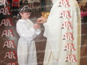 Photography #195315 from Comunión Divina Providencia 5-12-25