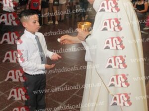 Photography #195335 from Comunión Divina Providencia 5-12-25