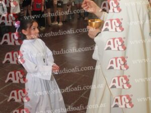 Photography #195341 from Comunión Divina Providencia 5-12-25