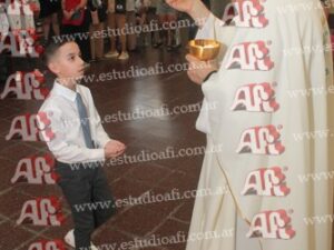 Photography #195345 from Comunión Divina Providencia 5-12-25