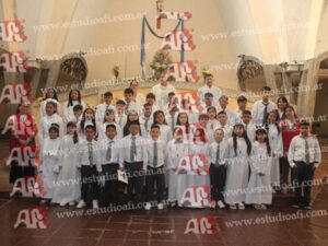 Photography #195357 from Comunión Divina Providencia 5-12-25