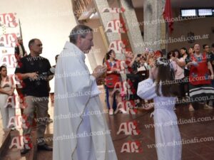 Photography #195527 from Comunión Divina Providencia 5-12-25