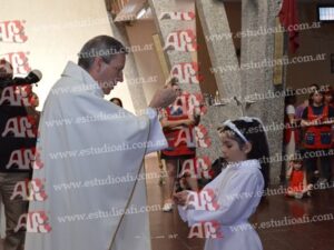 Photography #195586 from Comunión Divina Providencia 5-12-25