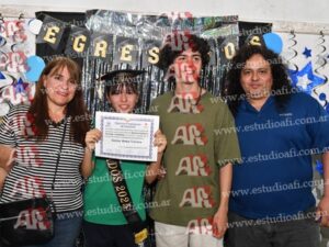 Photography #198354 from Egresados Los Remedios 7mo 16-12-25