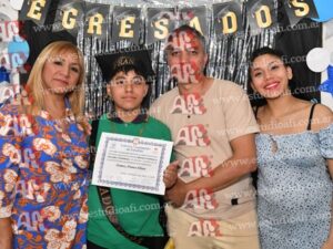 Photography #198374 from Egresados Los Remedios 7mo 16-12-25