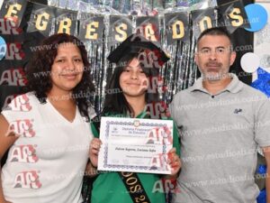 Photography #198376 from Egresados Los Remedios 7mo 16-12-25